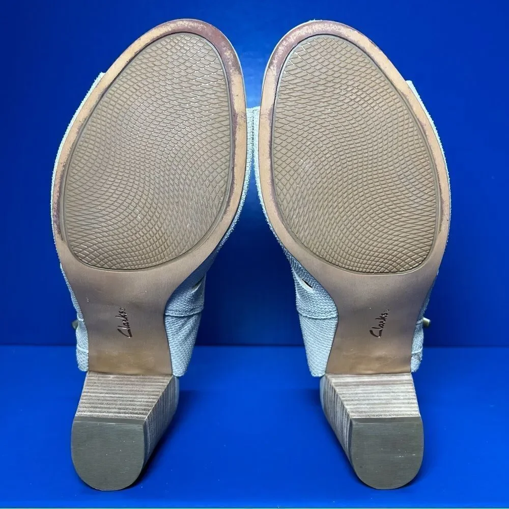 Clarks Artisan Deloria Ivy Stacked Block Heel Sandal Sand Beige‎ Women 9.5